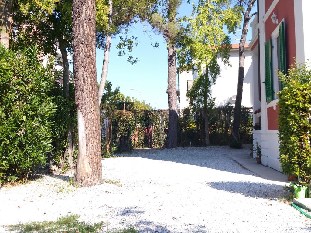 B&B Villa Regina Pisa Exterior photo